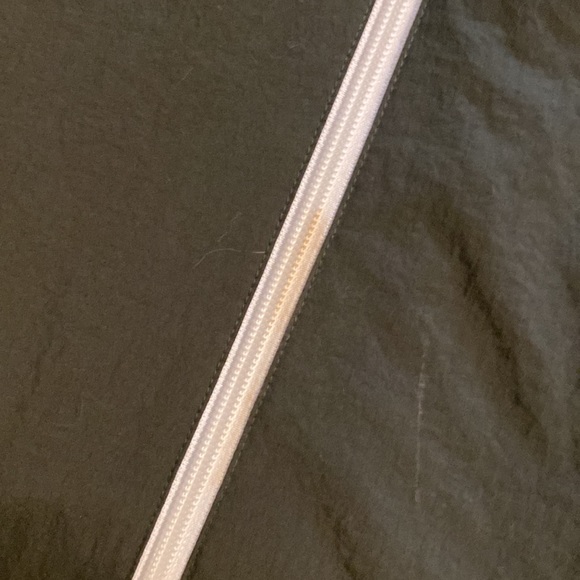 Adidas Originals Men’s Windbreaker - Picture 7 of 7